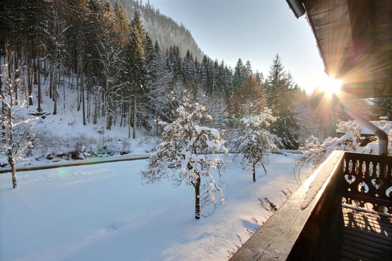 Appartement-3-Chambres-8-Couchages-Wifi-Montriond-Chebourins 외부 사진